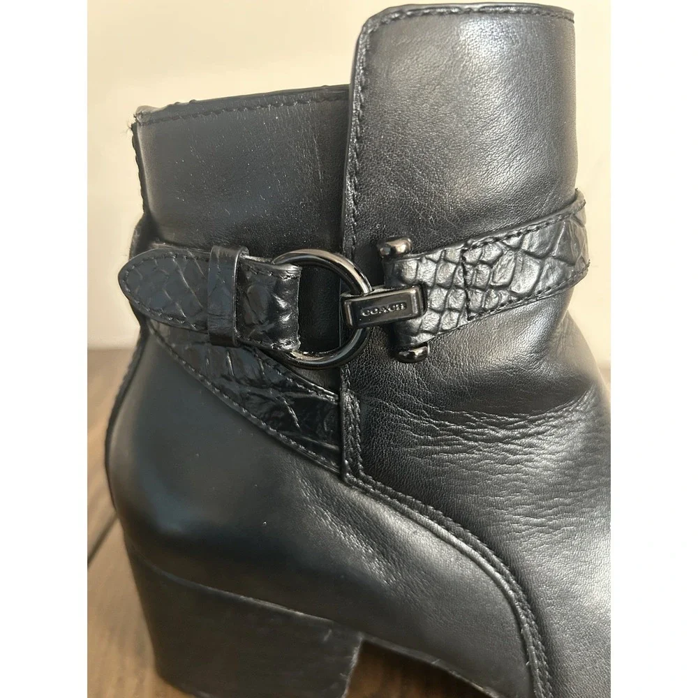 Coach Paulina Womens 7.5B Black Leather Classic Boots Booties Ankle‎ Buckle